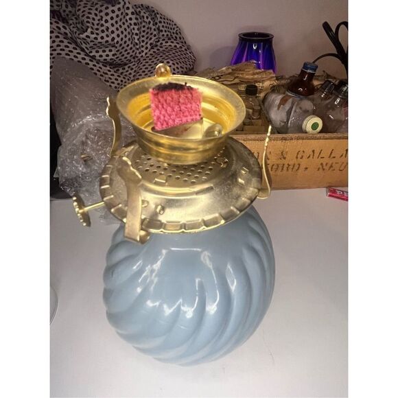 Oil lamp works! Glass globe Hong Kong sky blue - Picture 2 of 16